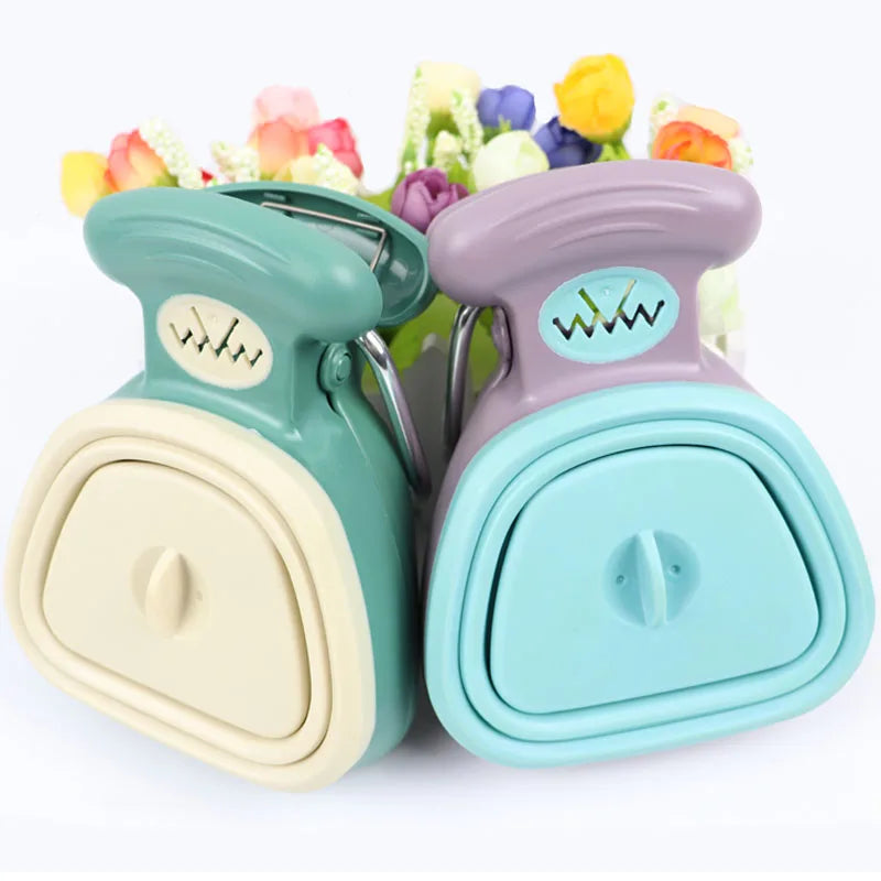 Portable Foldable Dog Pooper Scooper
